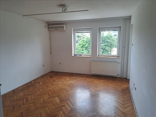 Novi Sad, Socijalno, Žitni trg, 2.0, 42m2