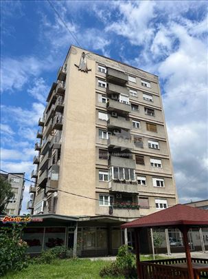 ***Prodaje se stan u centru Trstenika*** - 60 000e