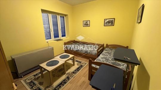 Stan kod Vukovog spomenika 25m2, EG, garsonjera, P