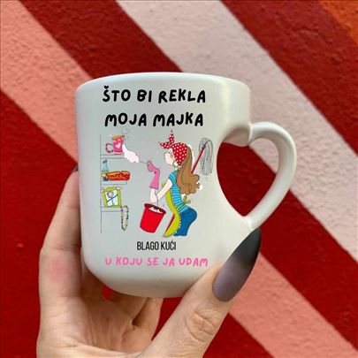 B. Šolje oblik kao srce 