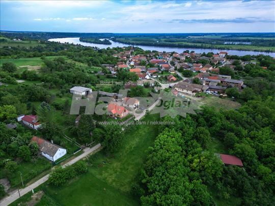 Plac građevinski Banoštor 17 ari
