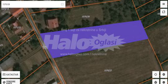 Prodajem uknjižen građevinski plac u Zucu 24ar