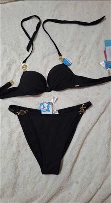 B. Kupaći kostimi 