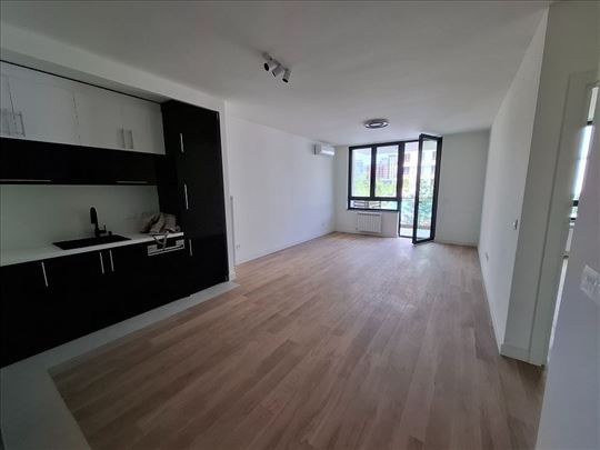 Beograd na vodi stan 58m2 
