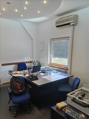 Savski nasip 800m2 poslovna zgrada
