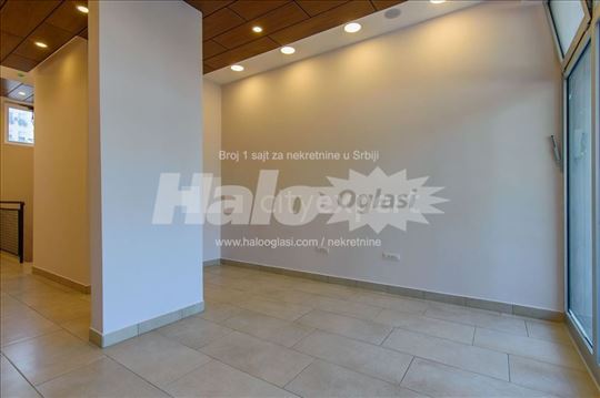 Arena LUX, PP - LOKAL, idealna lokacija, parking