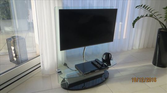 Dizajnerski stakleni stalak za televizore do 50" 