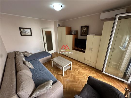 Garsonjera - 26m2 - Grbavica