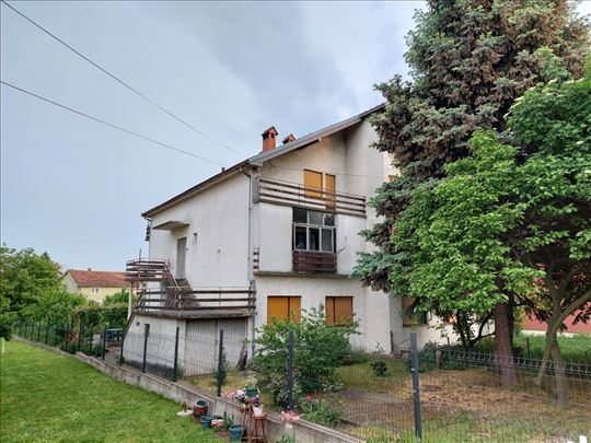 Kuća u Leštanima, uknjižena