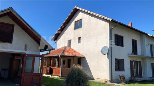 Prodaju se kuća i poslovni prostor300m2 u Kraljevu