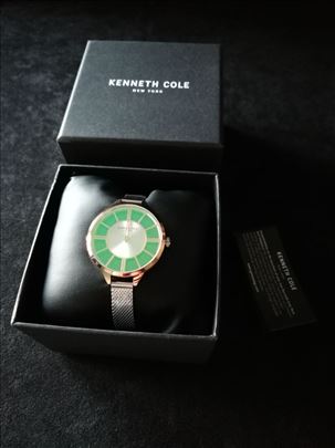 Ženski Kenneth Cole sat,umesto 139 evra, nov, orig