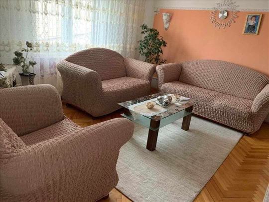 05. Prekrivač za nameštaj 
