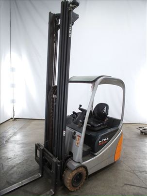 Viljuškar Still RX20-18 7.7m 2011 Elektro