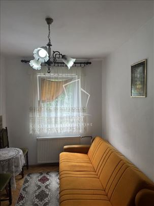 Zemun, Vere Dedović, soba 9m2 ID#11085