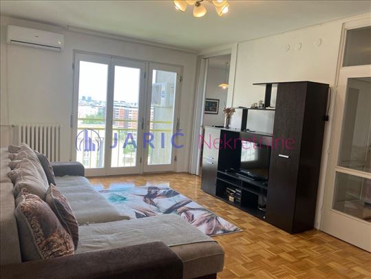 Blok 62.74m2.Trosoban i Pet friendly!