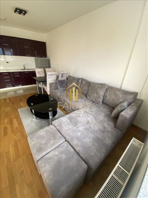 Moderan jednoiposoban stan 45m² na atraktivnoj lok