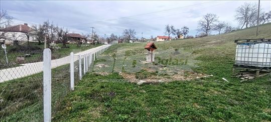 Građevinska parcela povoljno