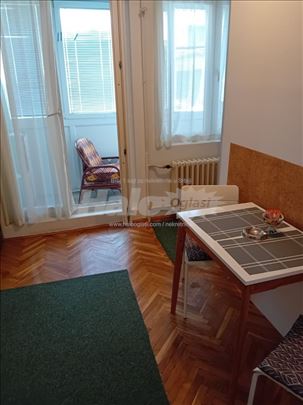 Garsonjera 24+5, Miljakovac