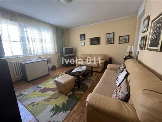Uknjižen 3.0 stan - Padinska skela ID#3851