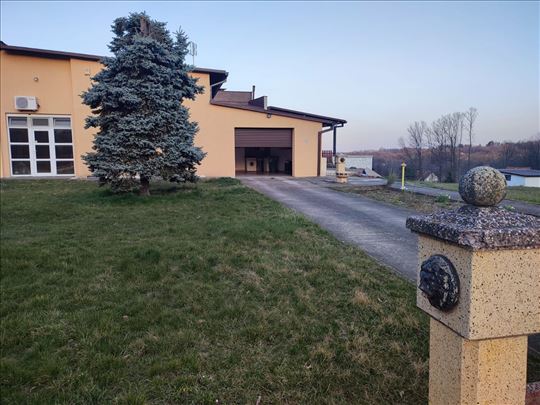 2-etažna kuća za izdavanje, Jurija Gagarina, 800€,