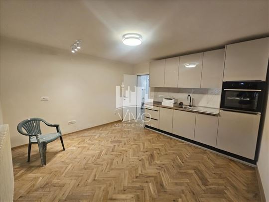 Dugorno se izdaje,renoviran 1.5 stan,polunamešten 
