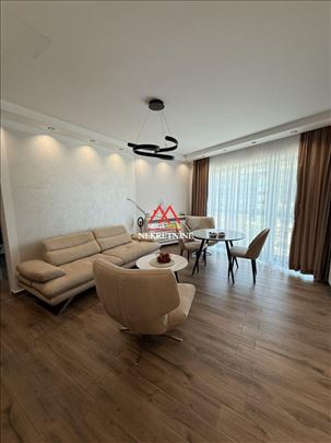 Dvoiposoban stan - 54m2 - Centar 