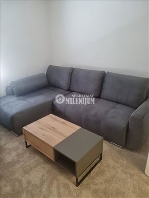 Lux garsonjera u centru ID#2044