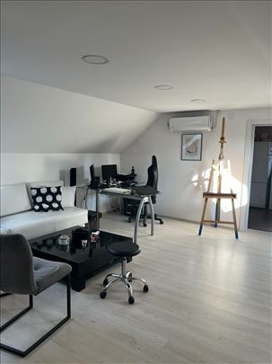 Prodajemo uknjiženu kuću na Staroj Bežaniji, 126m2
