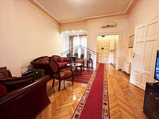 Salonac za prodaju Centar, 92 m2