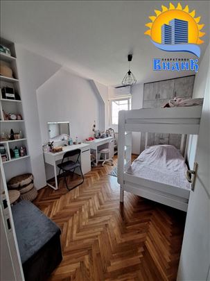 Banovo brdo, Petra Martinovića
