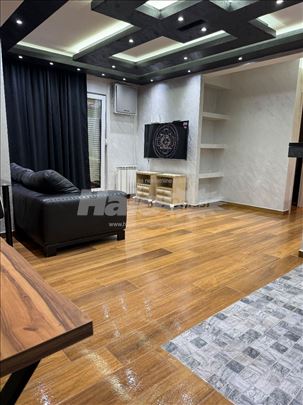 Izdajem stan u Mariborskoj 60 m2 lux