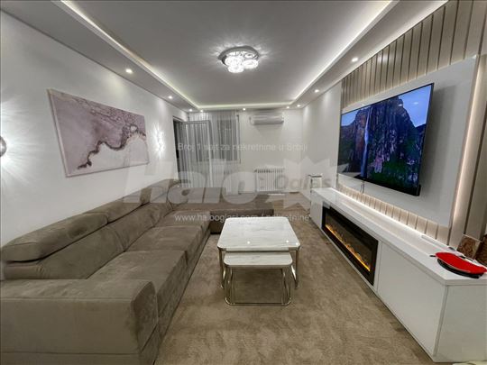 Stan 65m2 lux opremljen novim stvarima