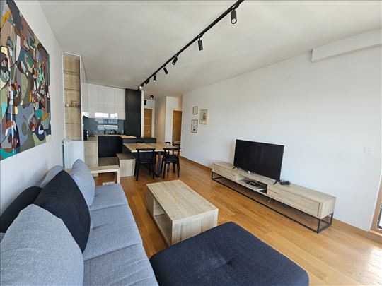 Luksuzan stan 78 m² + terasa  | 2 spavace sobe