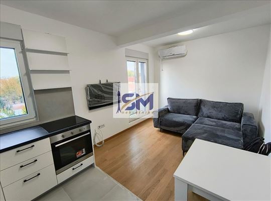 Zemun, namešten stan 32m2+parking