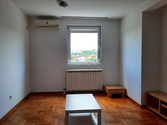 3.0 Stepa Stepanović, odmah useljiv