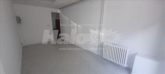 Lokal-Poslovni Porostor 23m²-Dorcol
