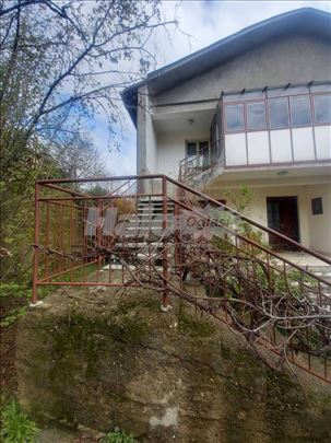 Prodajem kuću u Valjevu