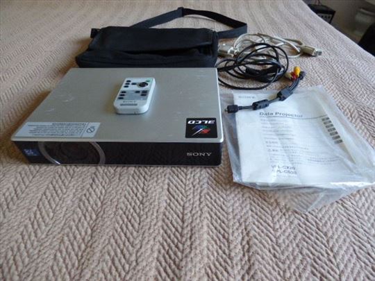 Sony Data projektor VPL-CS20 - Made in Japan