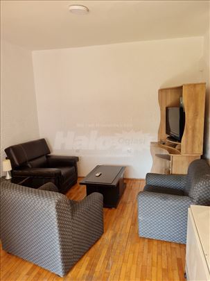 Stan u centru u mirnom kraju - Slavujev Venac