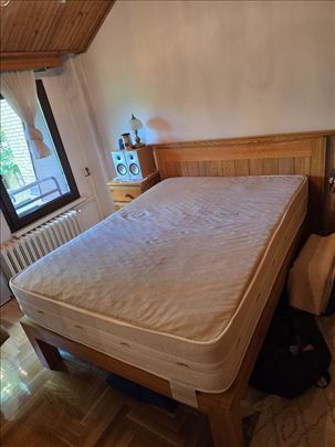 Francuski krevet i dušek (hrastovina, puno drvo)