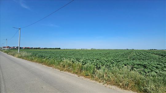 Građevinsko zemljište 2,12 ha – kod Šimanovaca