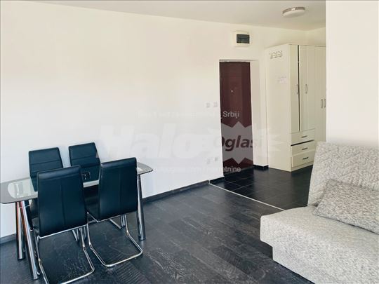 Odlicna garsonjera 35m2-86.000e-prodaja