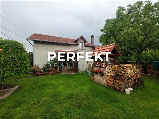 Stara Misa, 156m2 na 5 ari placa