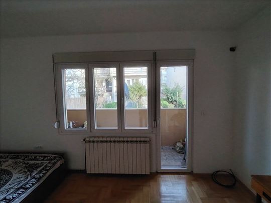 Žarkovo, Vladimira Dujića,1.0-40m2,I sprat, 