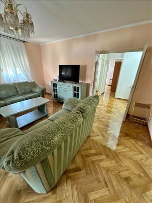 Dedinje, 5.0 namešten, garaža