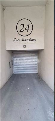 Garazno mesto, ulica Knez Miletina