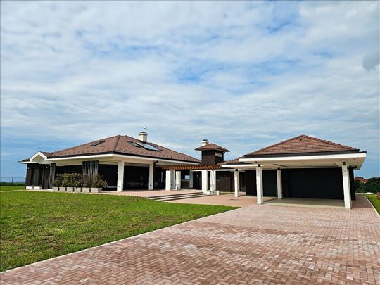  Luksuzna vila u srcu prirode – Krnić (Vladimirci)