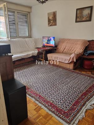 Odličan 2.0 stan - kod Maksija ID#3859