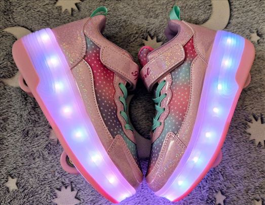 Patike roleri 2u1, sa led ili bez, usb punjive