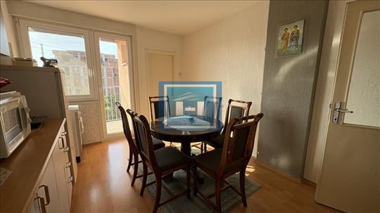 Prodaje se stan od 58m² – mirna lokacija blizu cen